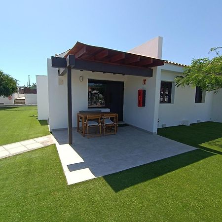 Bungalow Colorado With Garden #4 San Bartolomé Dış mekan fotoğraf